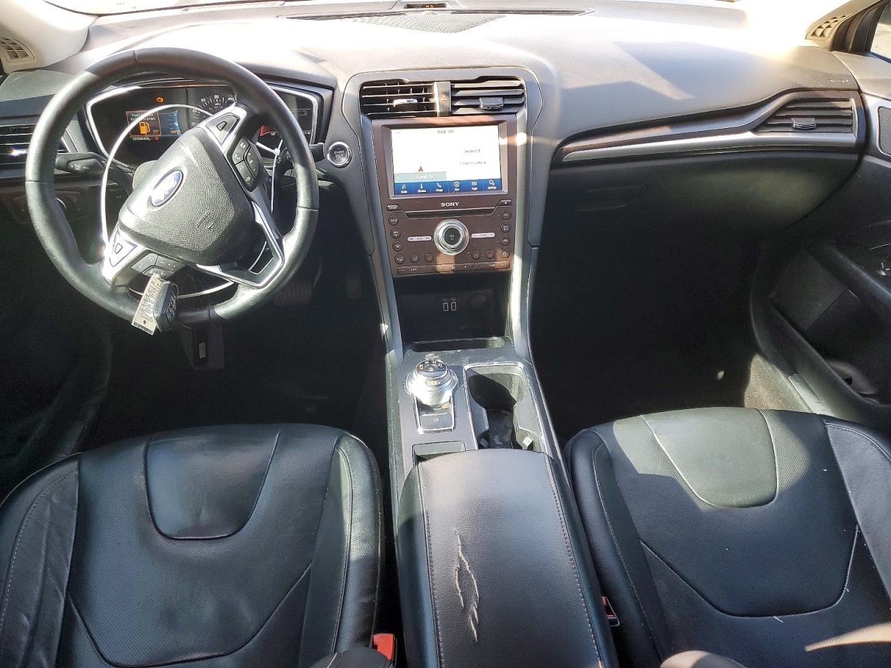 2020 FORD FUSION TITANIUM photo 8
