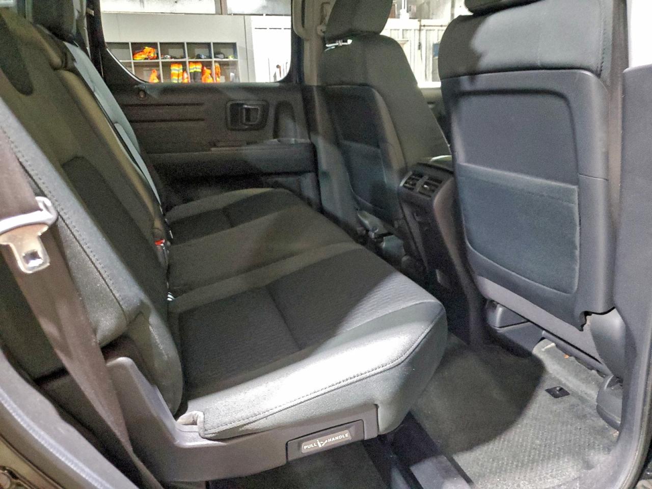 2010 HONDA RIDGELINE RTS photo 10