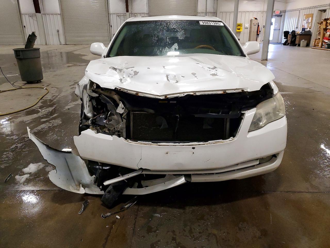 2006 TOYOTA AVALON XL photo 5
