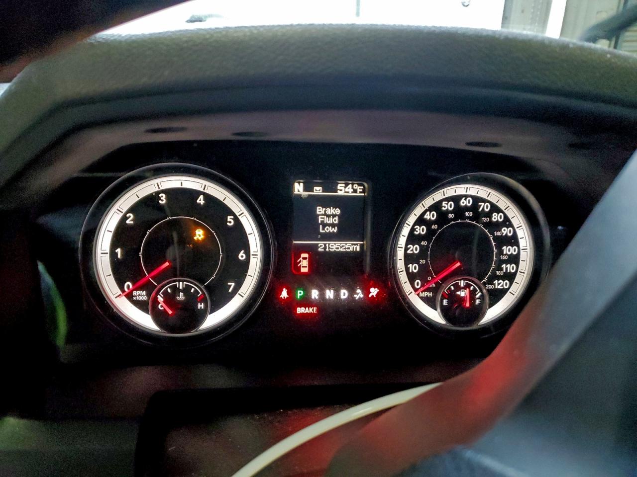 2014 RAM 1500 SLT photo 9