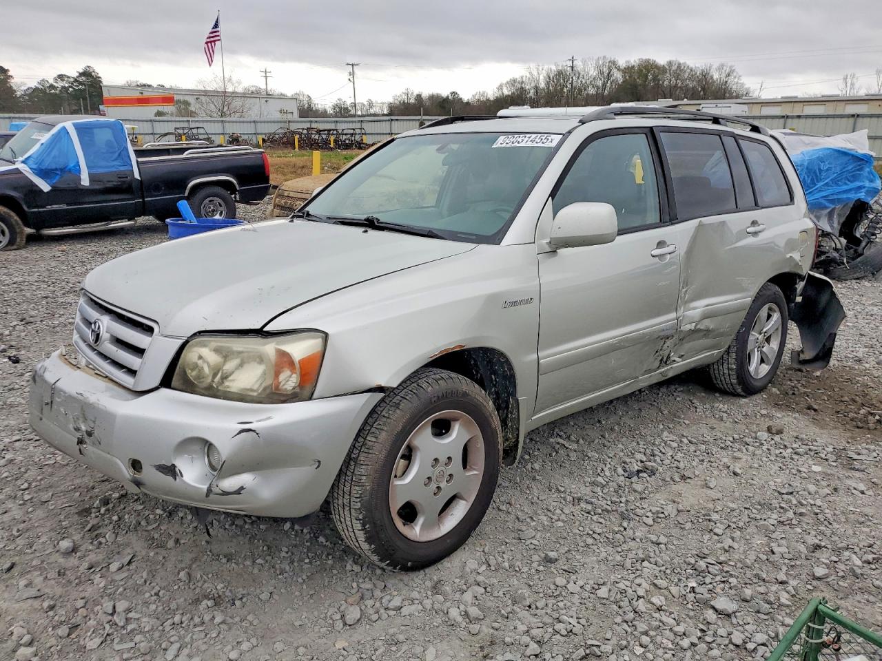2004 TOYOTA HIGHLANDER