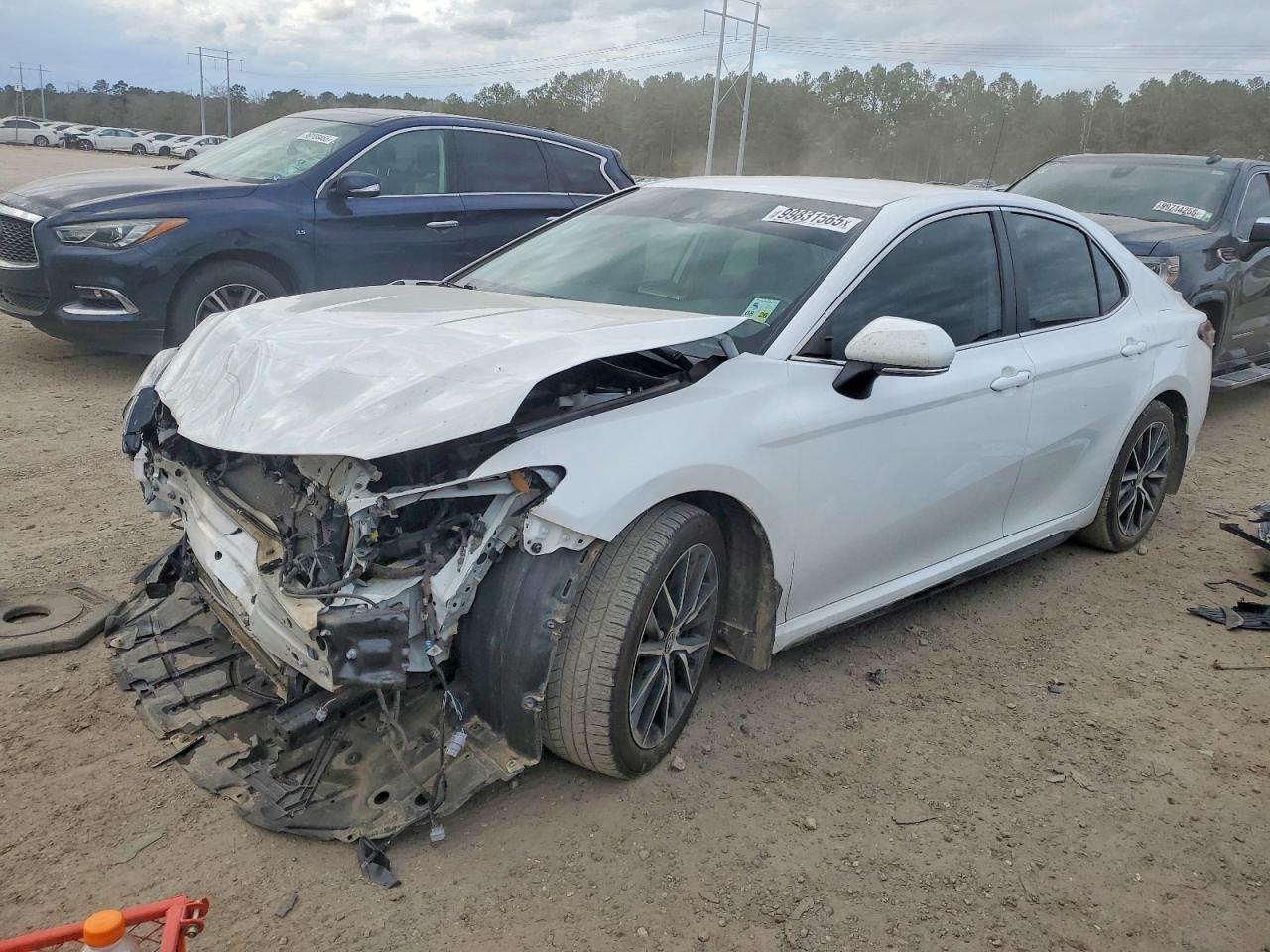 2023 TOYOTA CAMRY