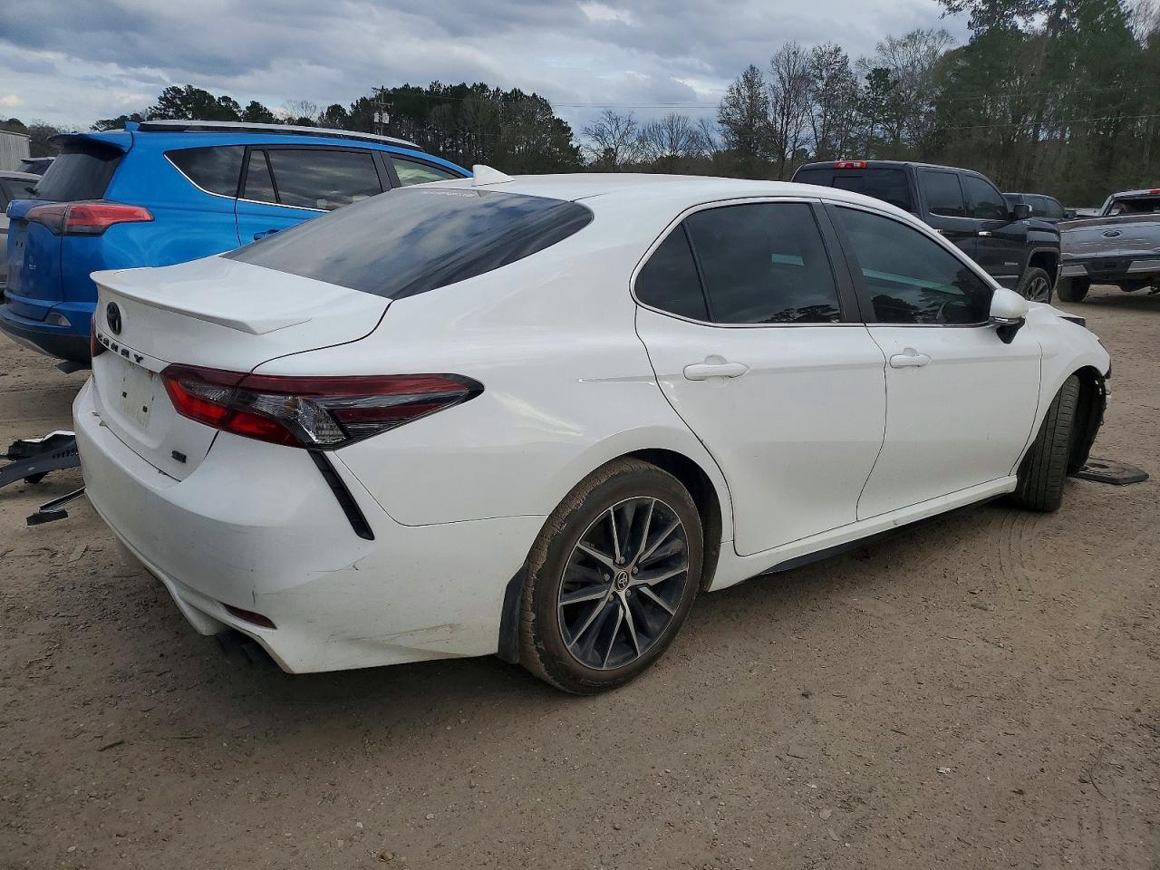 2023 TOYOTA CAMRY SE NIGHT SHADE photo 3