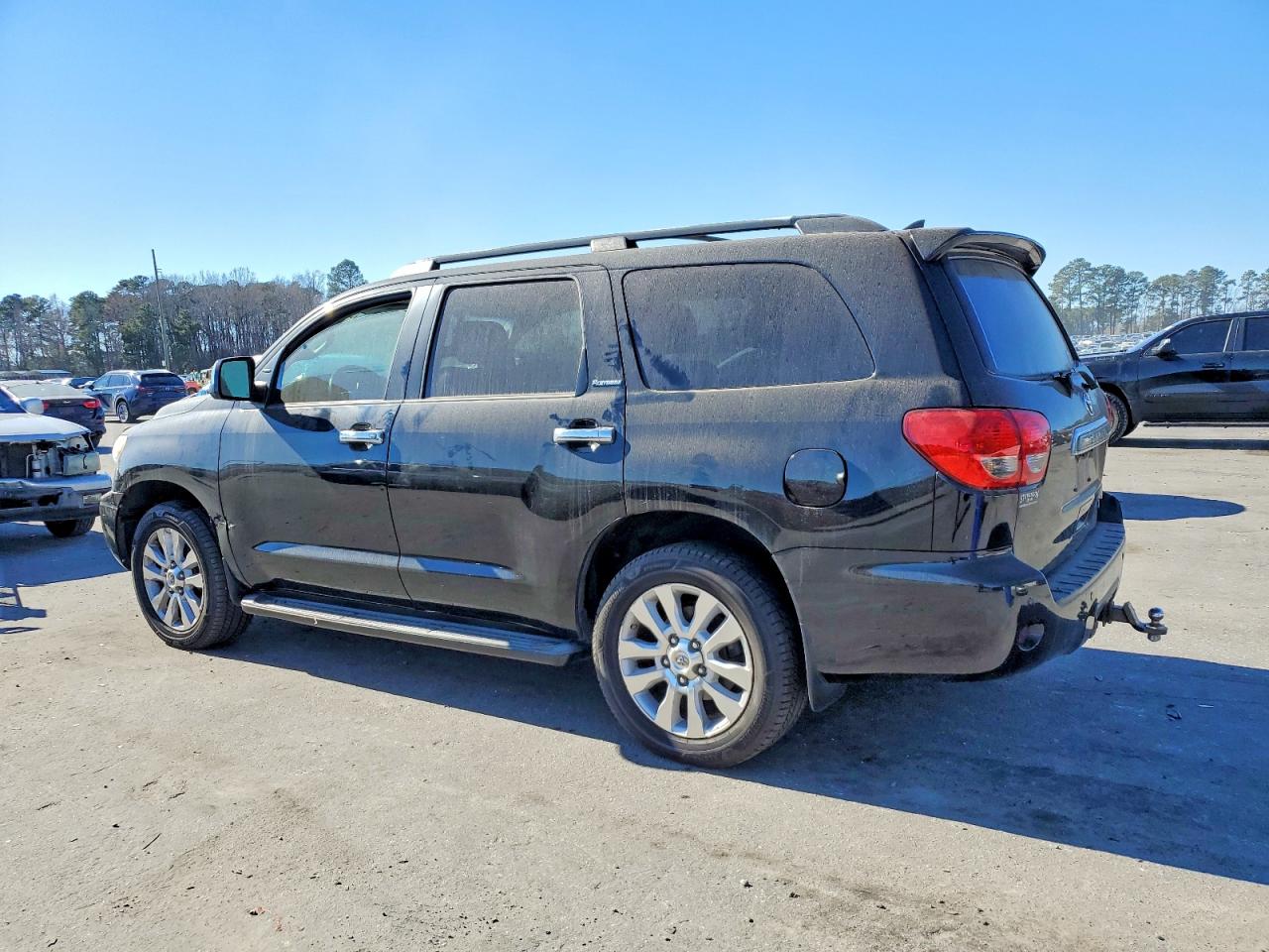 2014 TOYOTA SEQUOIA PLATINUM photo 2
