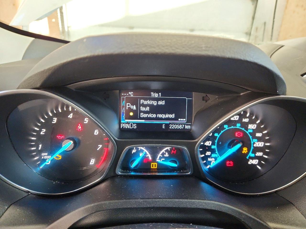 2014 FORD ESCAPE SE photo 9