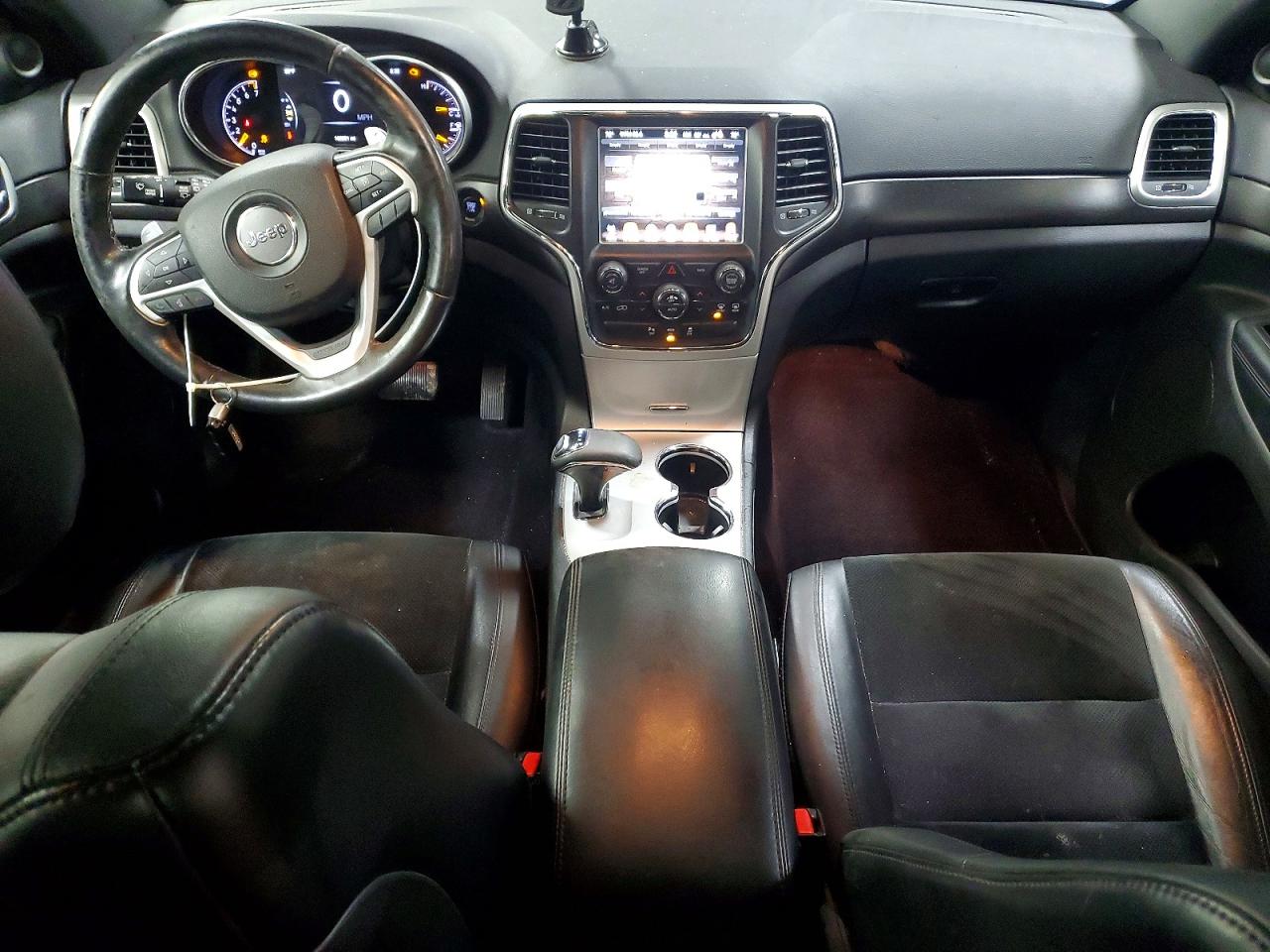 2015 JEEP GRAND CHEROKEE LAREDO photo 15
