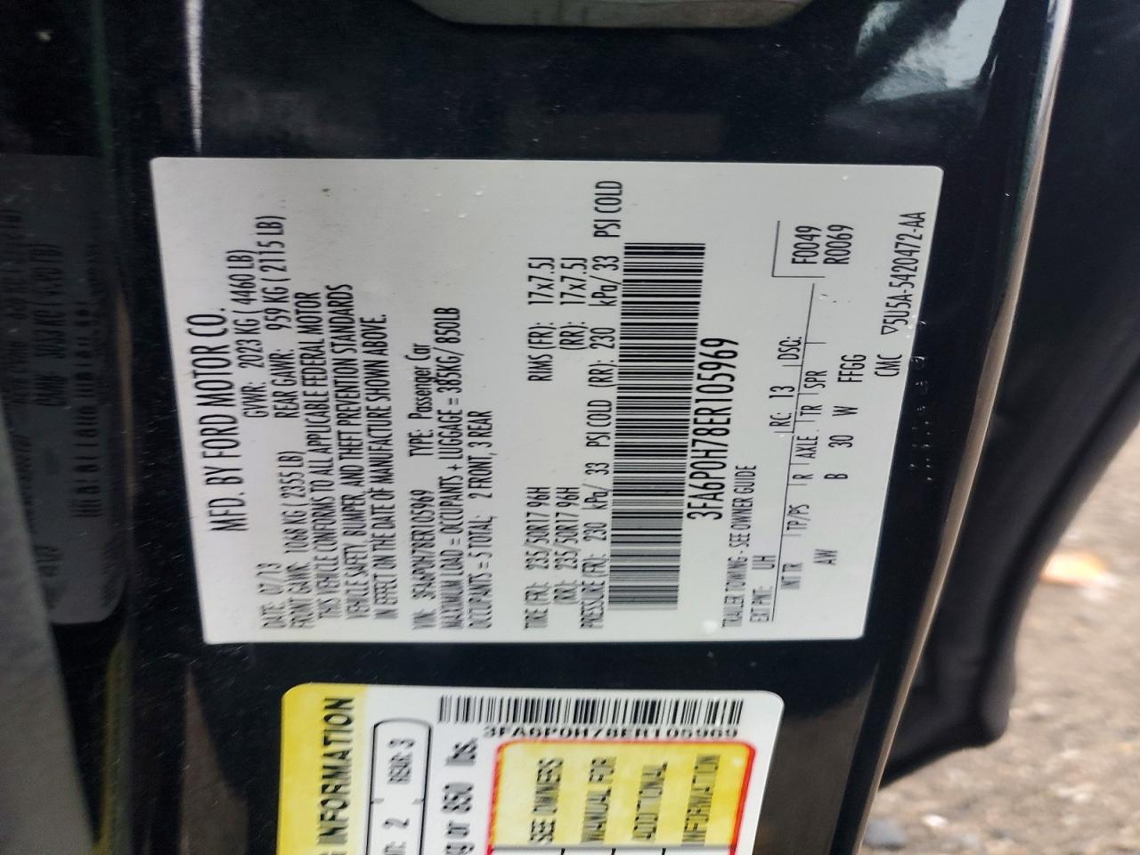 2014 FORD FUSION SE photo 12