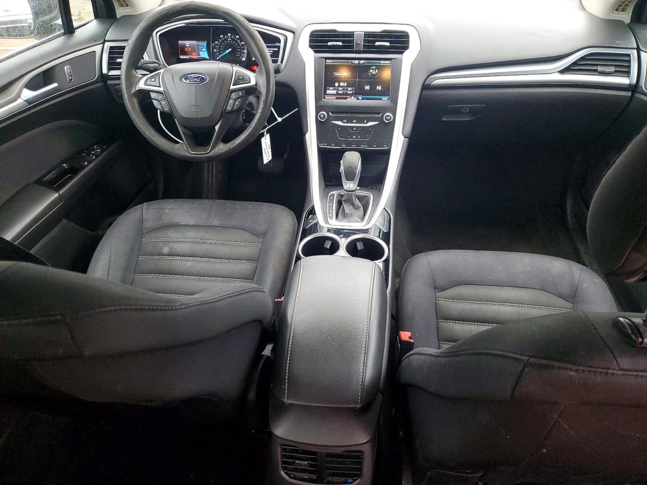 2014 FORD FUSION SE photo 8