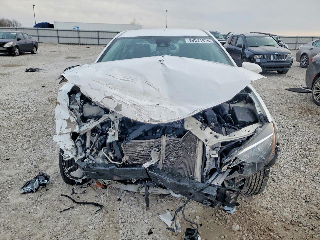 2019 TOYOTA COROLLA L photo 5