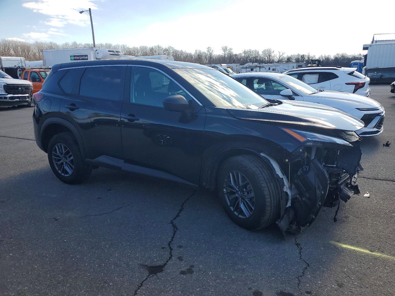 2024 NISSAN ROGUE S photo 4