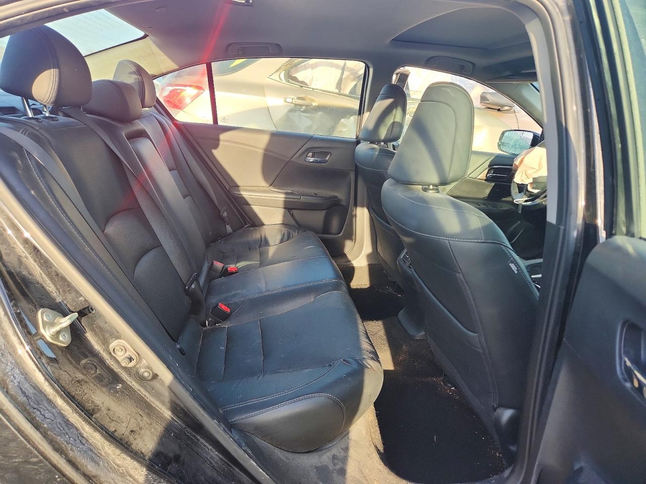 2017 HONDA ACCORD EXL photo 10
