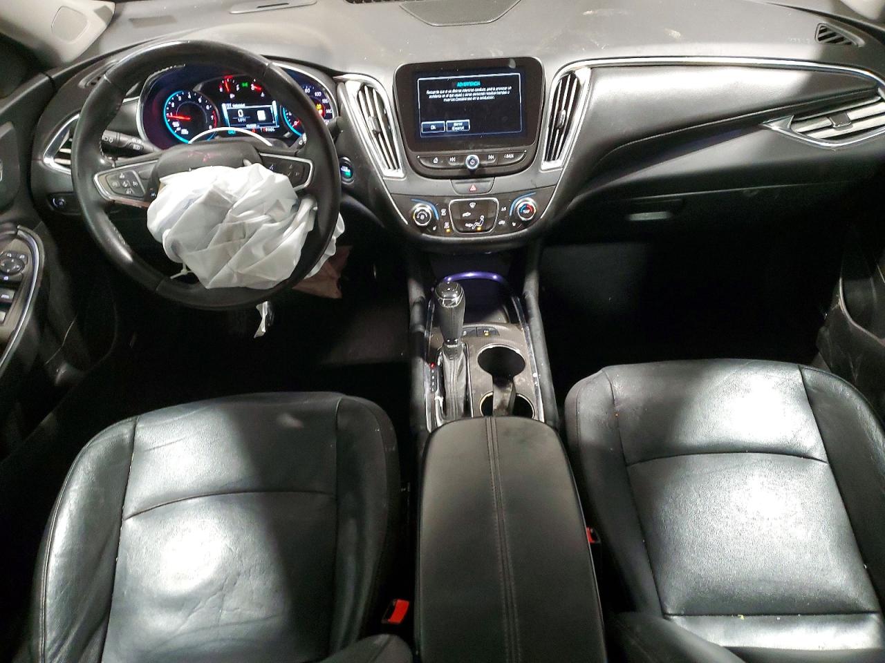 2018 CHEVROLET MALIBU LT photo 8