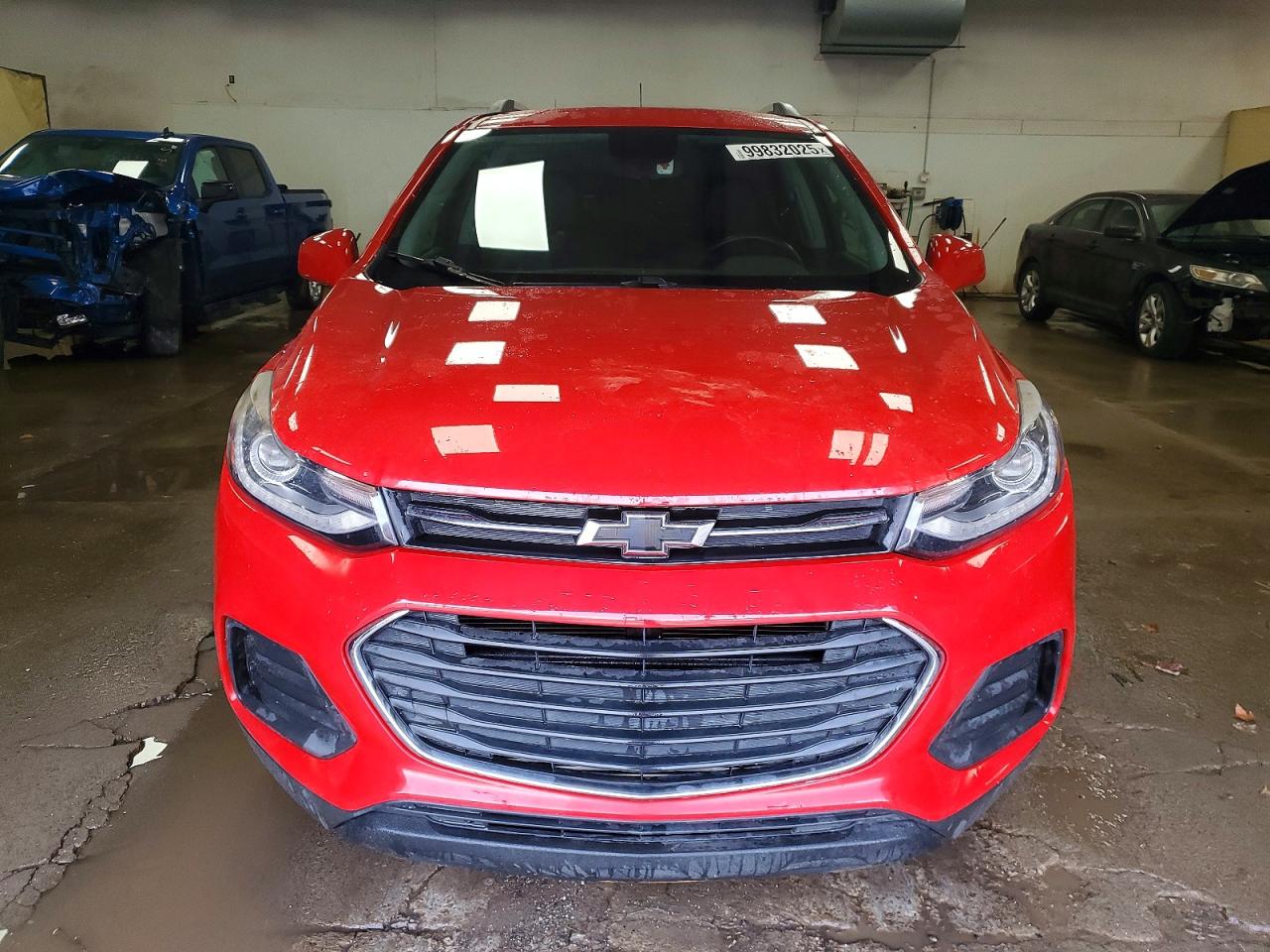 2018 CHEVROLET TRAX 1LT photo 13