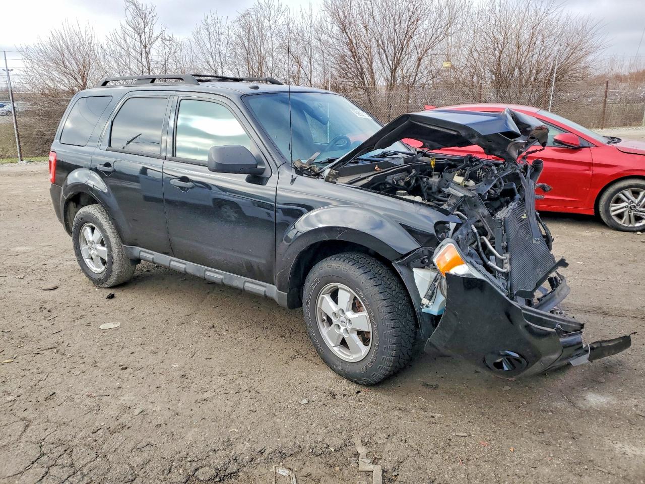 2012 FORD ESCAPE XLT photo 4