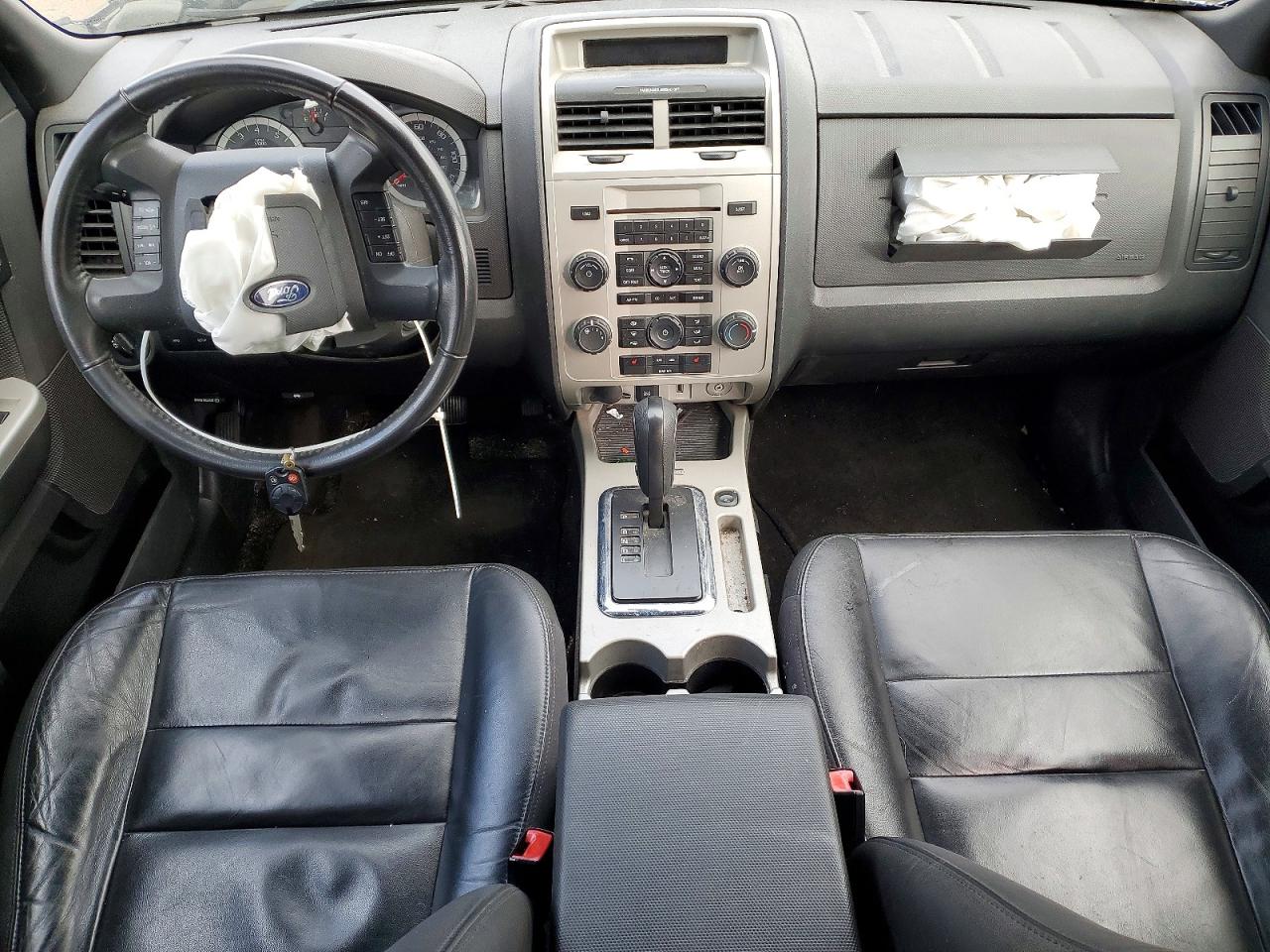 2012 FORD ESCAPE XLT photo 8