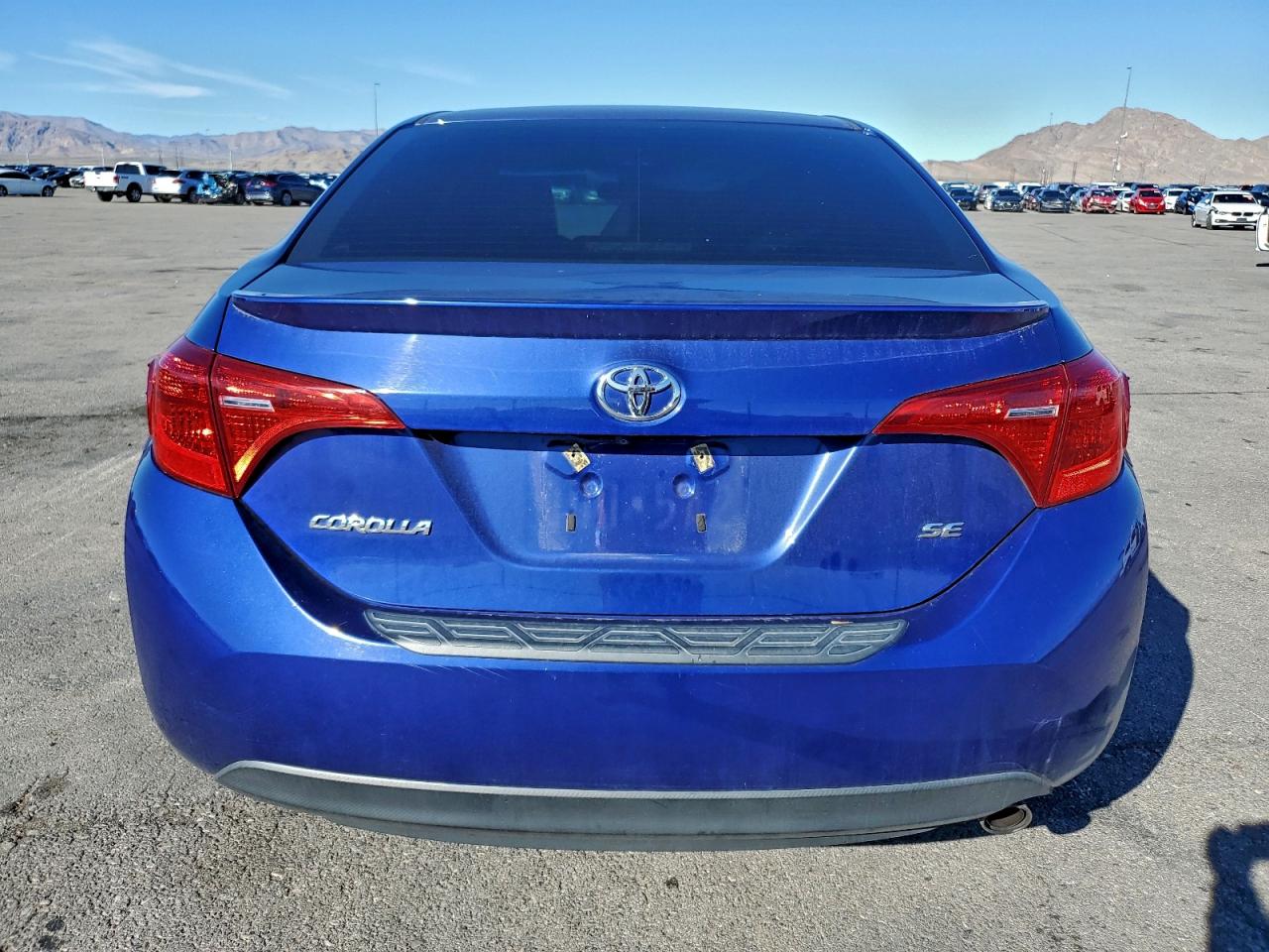 2017 TOYOTA COROLLA L photo 6