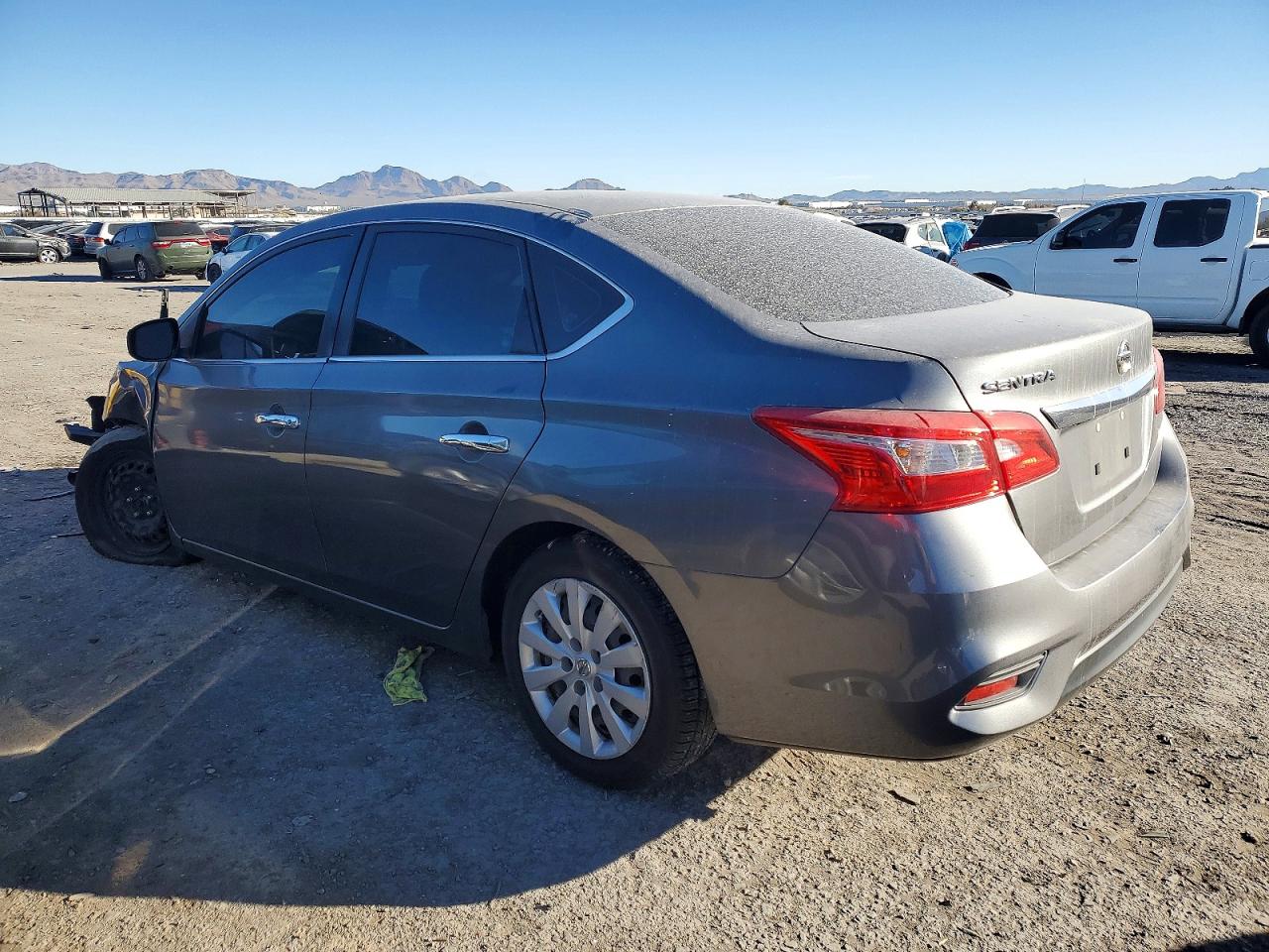 2019 NISSAN SENTRA S photo 3