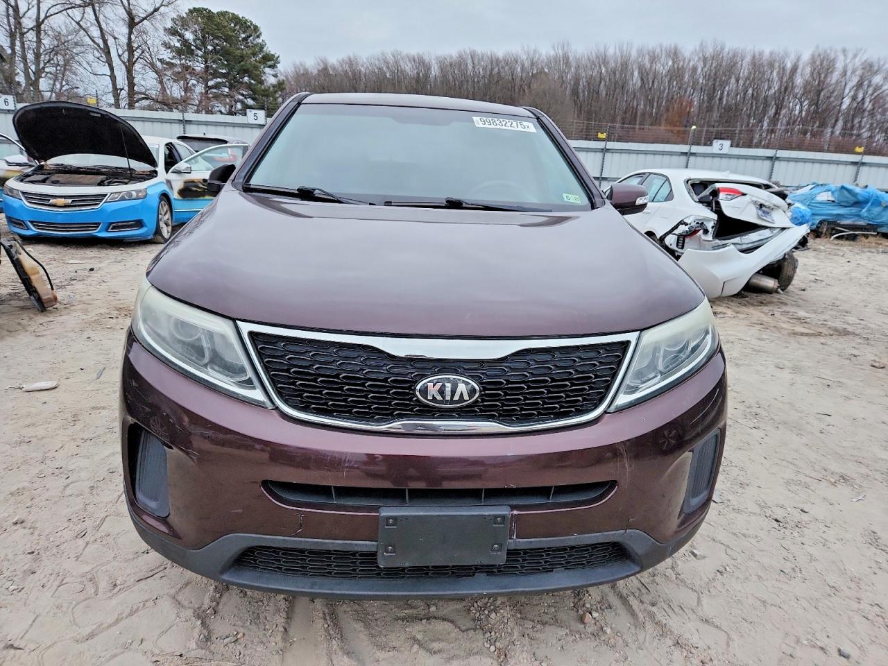 2015 KIA SORENTO LX photo 5