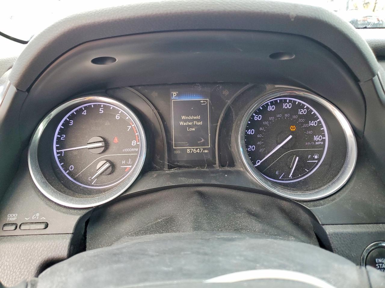 2018 TOYOTA CAMRY L photo 9