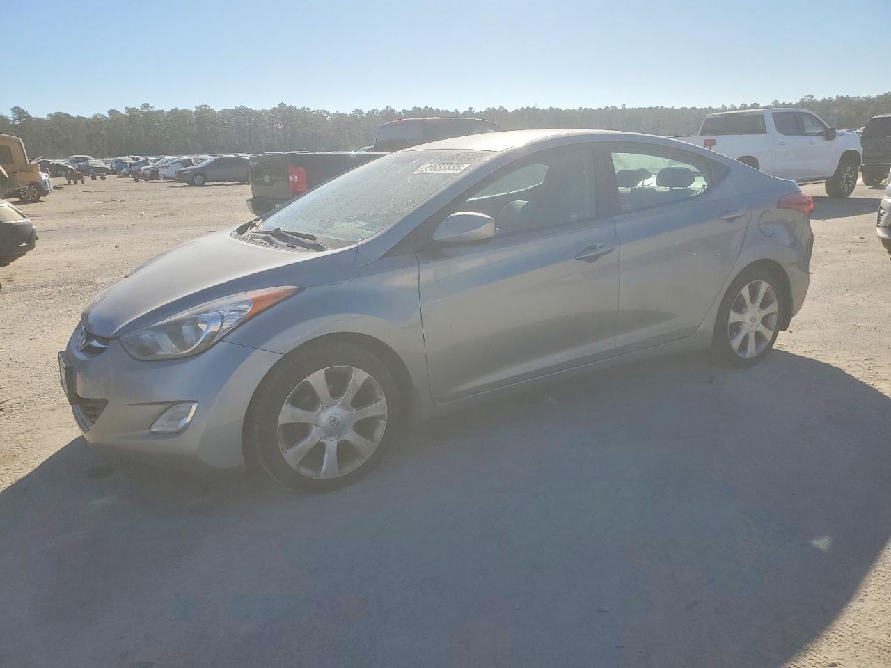 2013 HYUNDAI ELANTRA