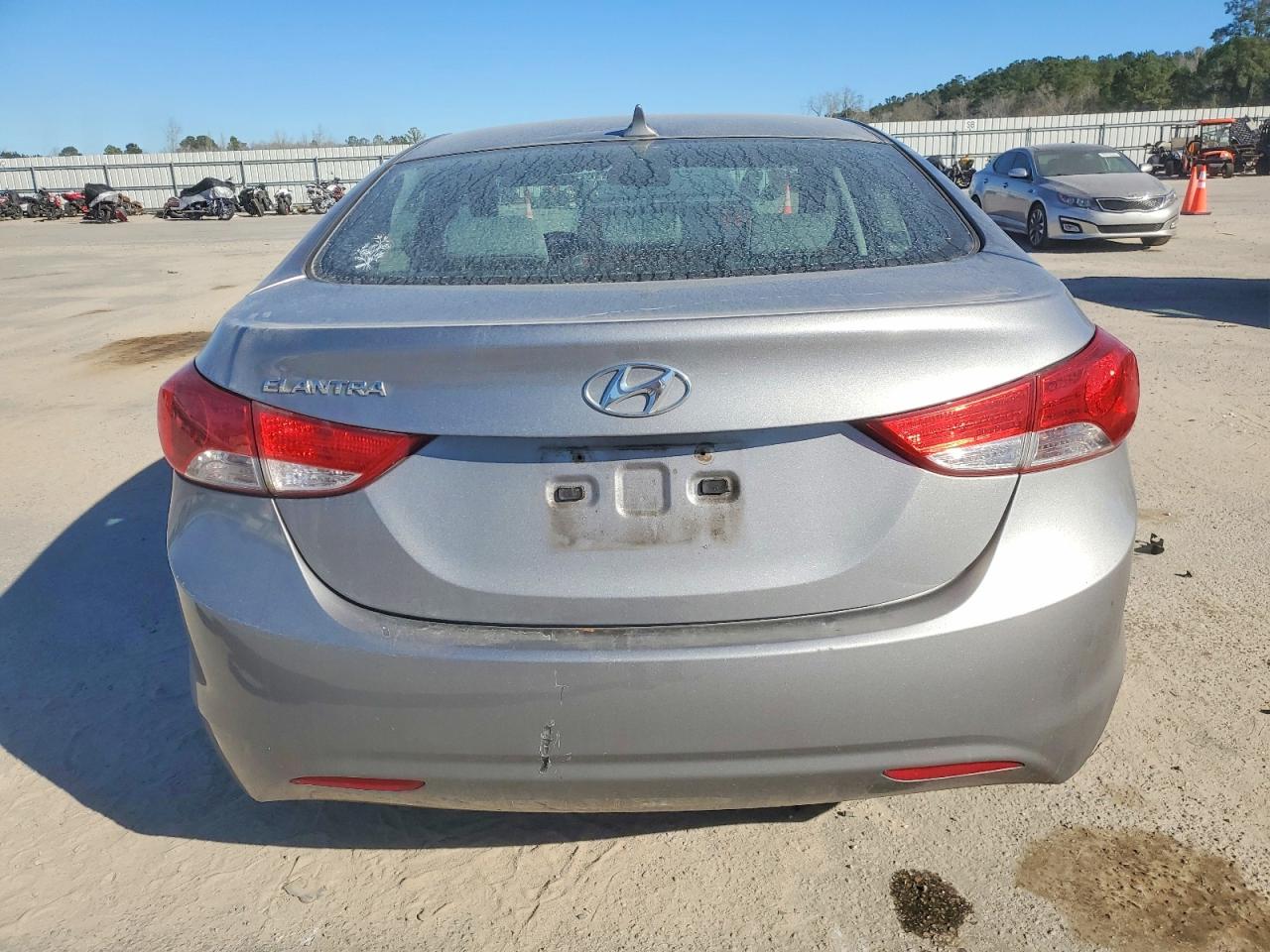 2013 HYUNDAI ELANTRA GLS photo 6