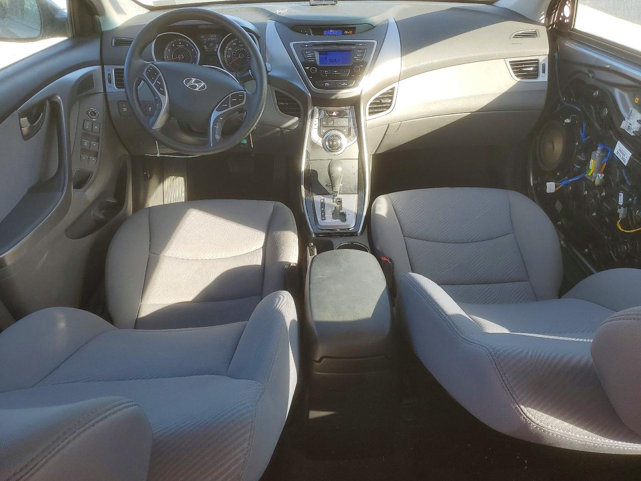 2013 HYUNDAI ELANTRA GLS photo 8