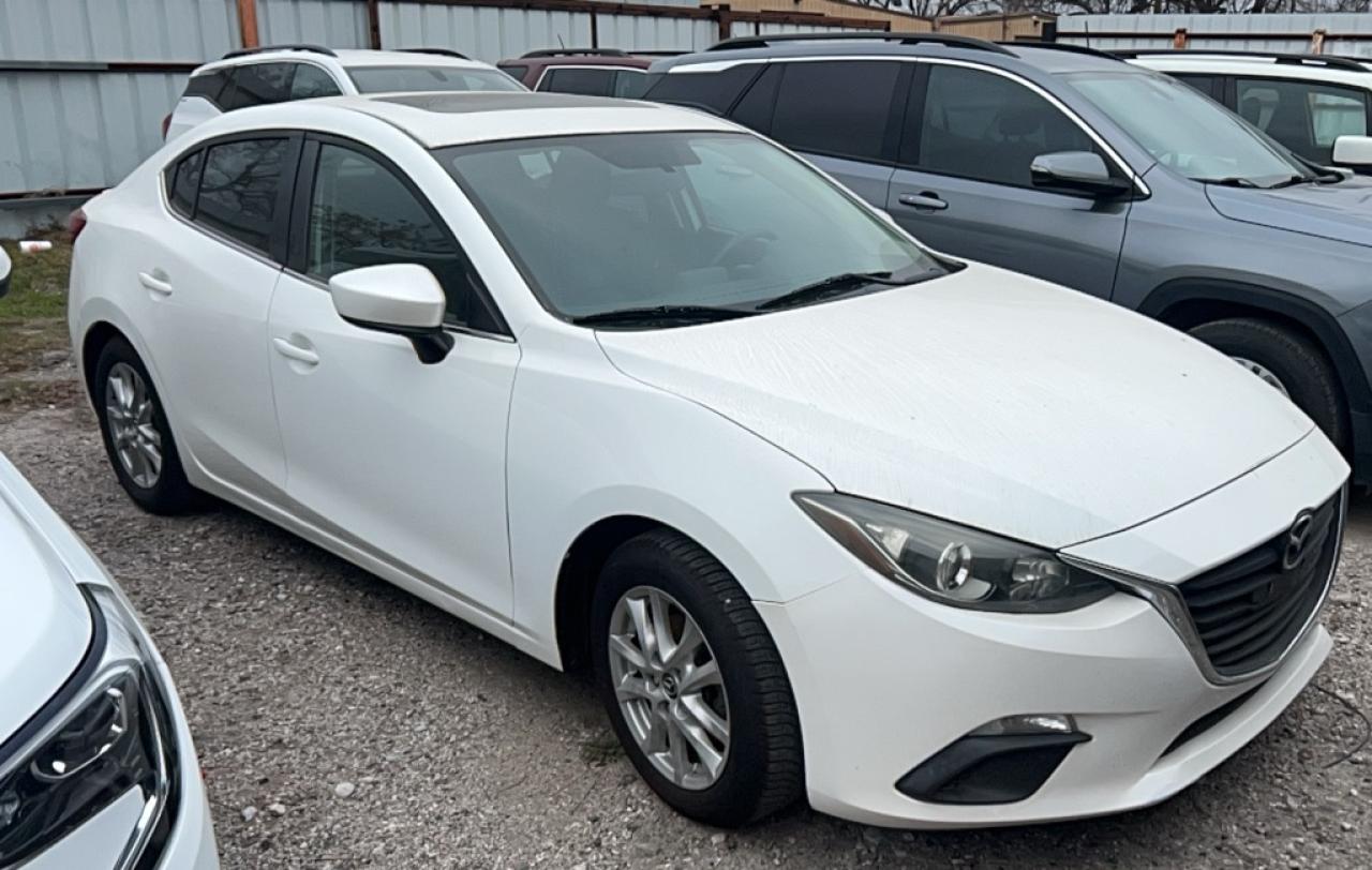 2014 MAZDA 3