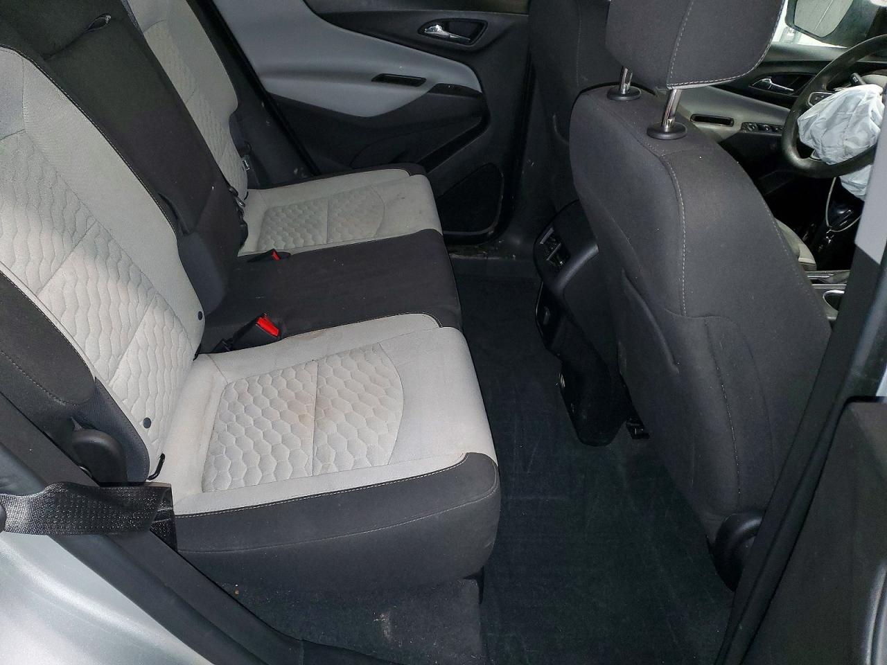 2018 CHEVROLET EQUINOX LS photo 11