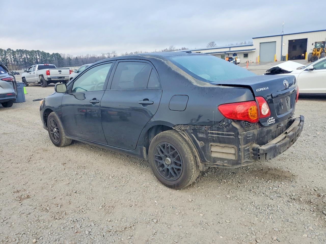 2009 TOYOTA COROLLA BASE photo 2