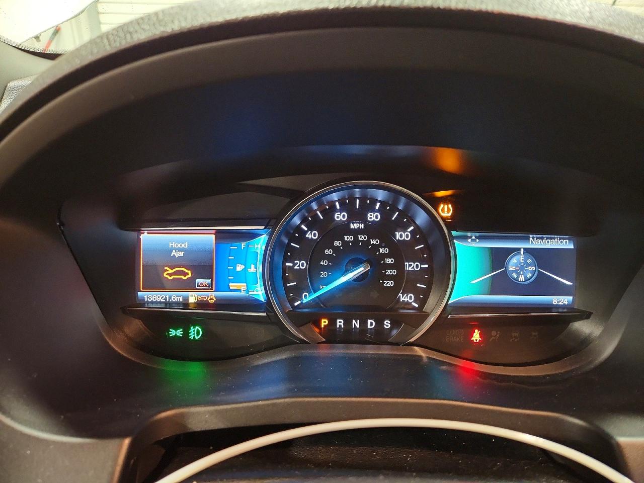 2016 FORD EXPLORER XLT photo 9
