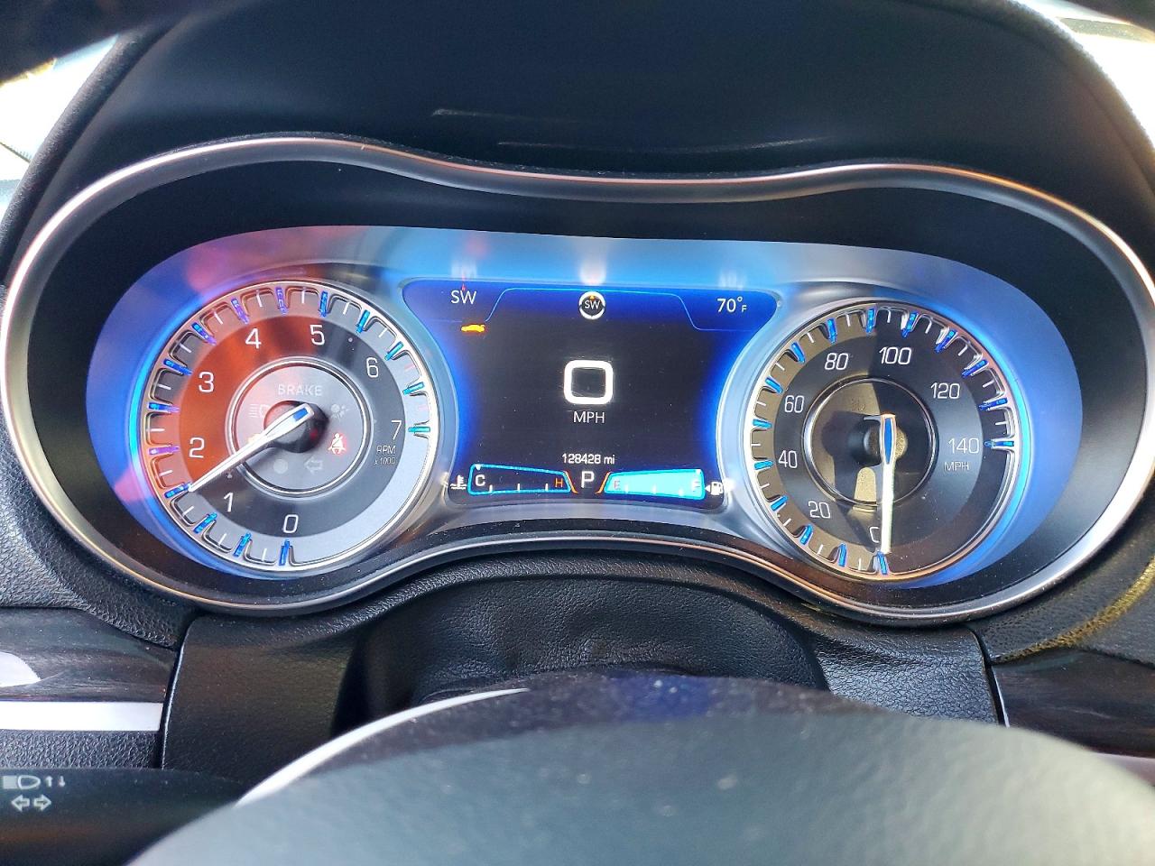 2019 CHRYSLER 300 TOURING photo 25