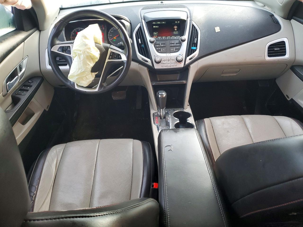 2017 GMC TERRAIN SLT photo 8