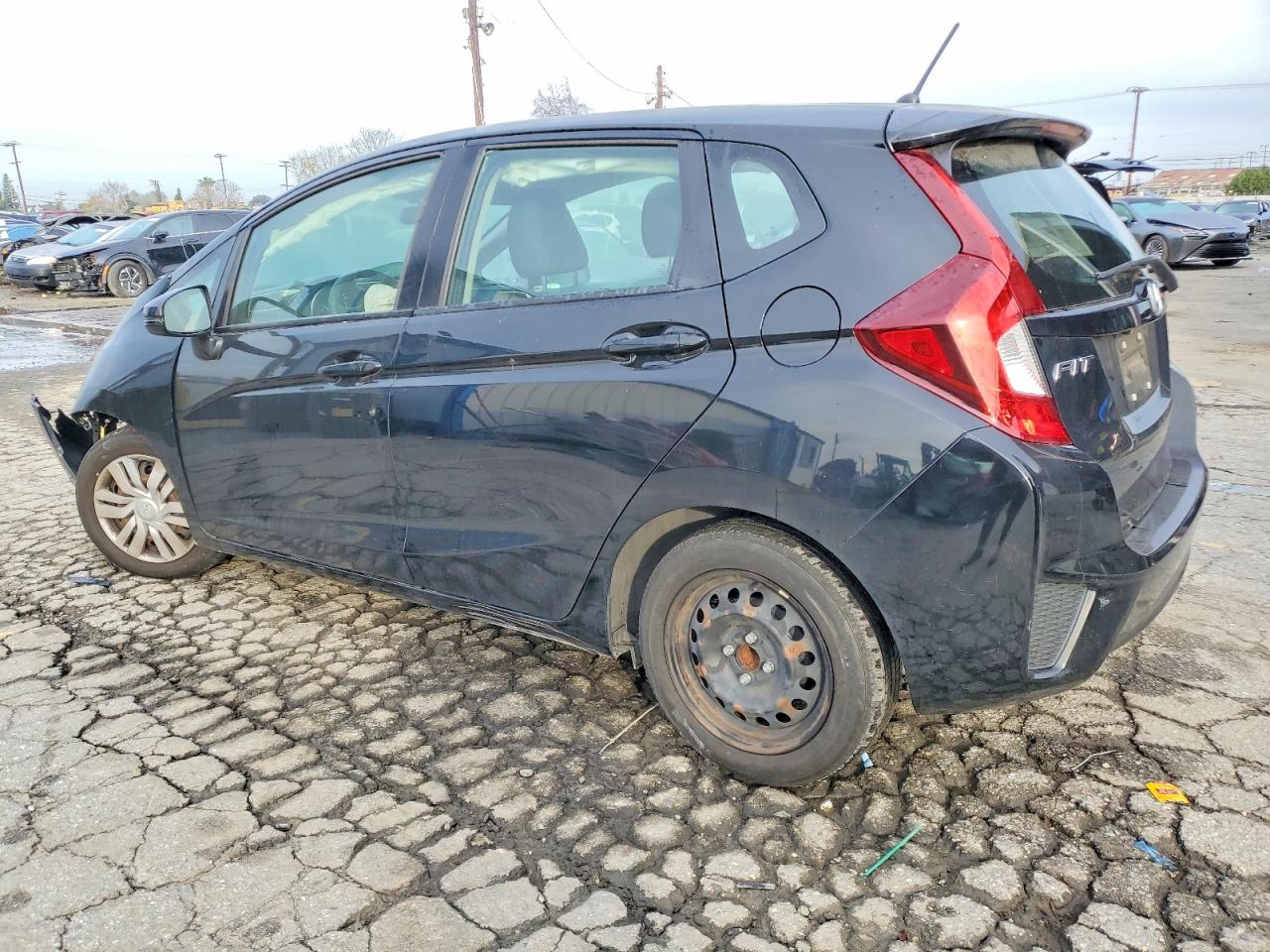 2015 HONDA FIT LX photo 2