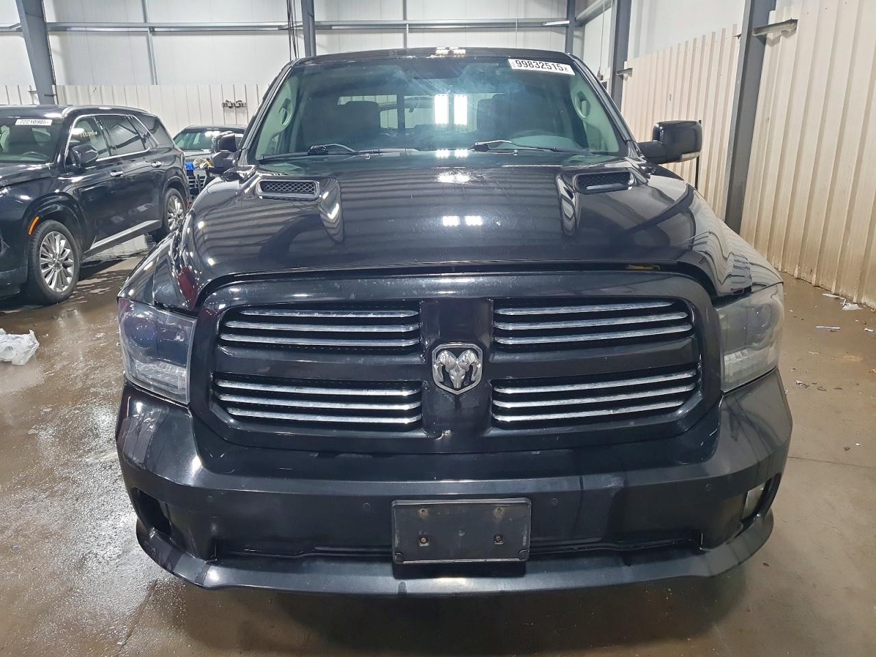 2015 RAM 1500 SPORT photo 5