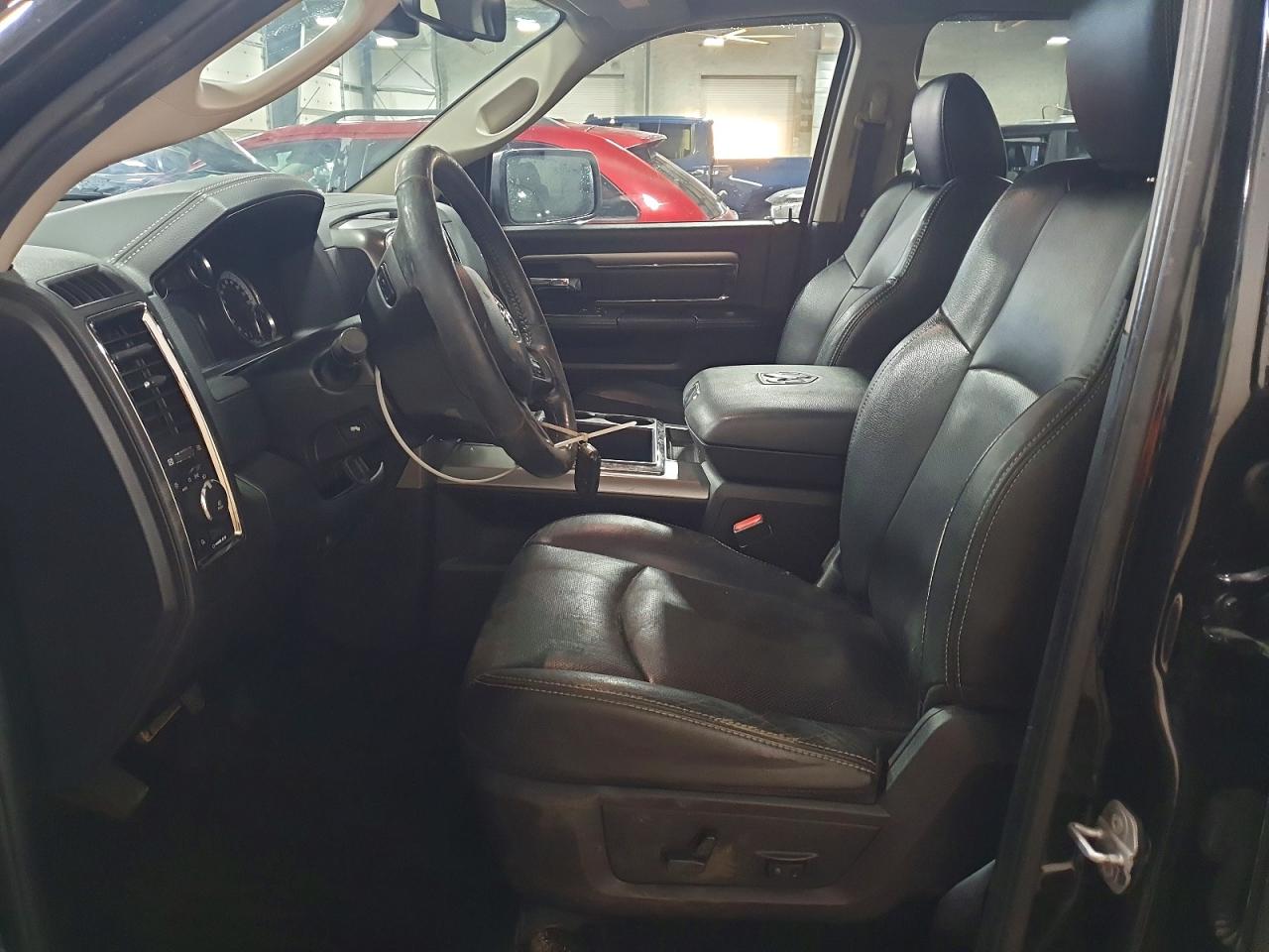 2015 RAM 1500 SPORT photo 7