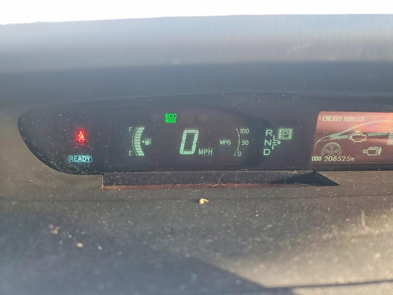 2011 TOYOTA PRIUS photo 9