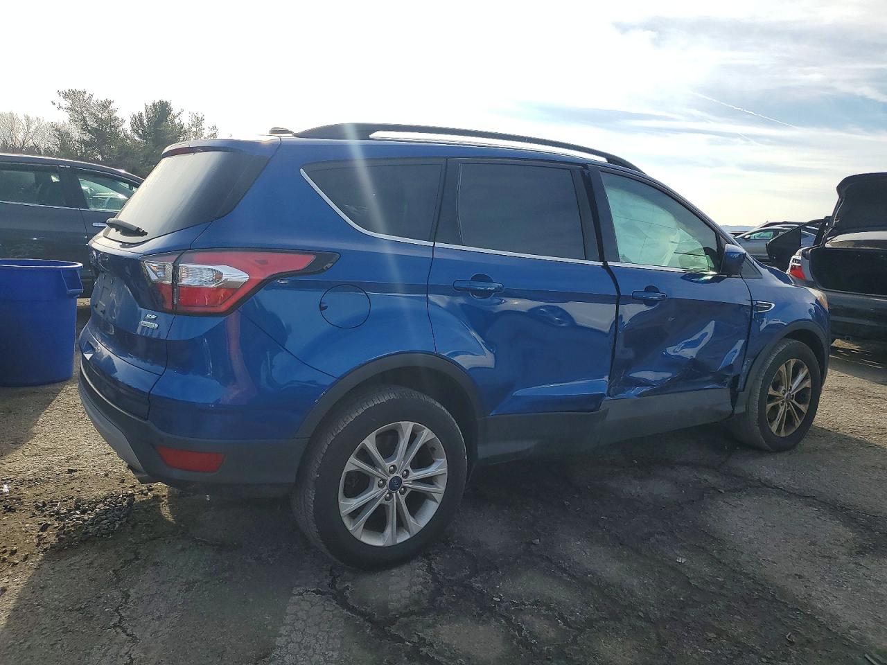 2018 FORD ESCAPE SE photo 5