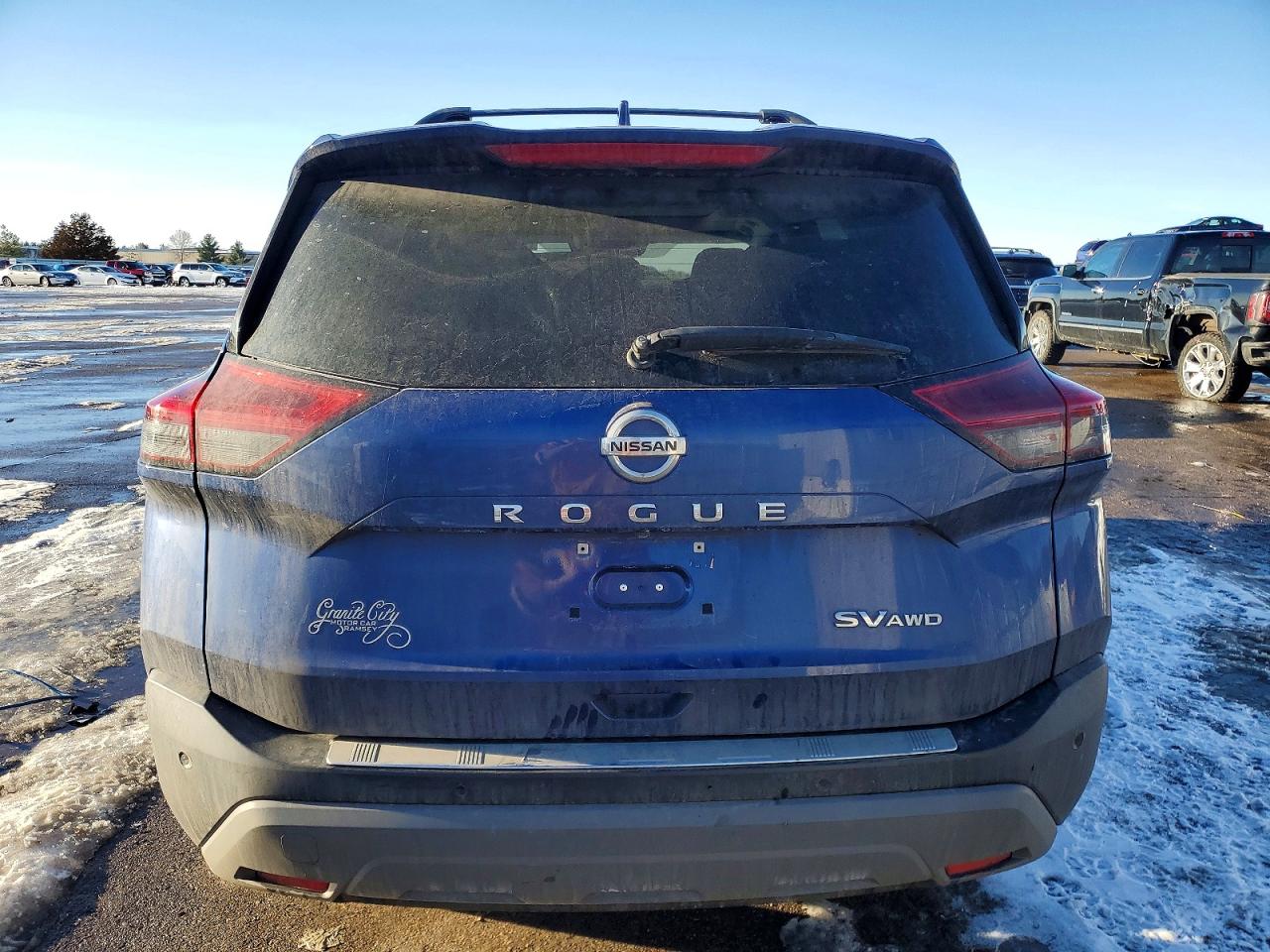 2021 NISSAN ROGUE SV photo 6