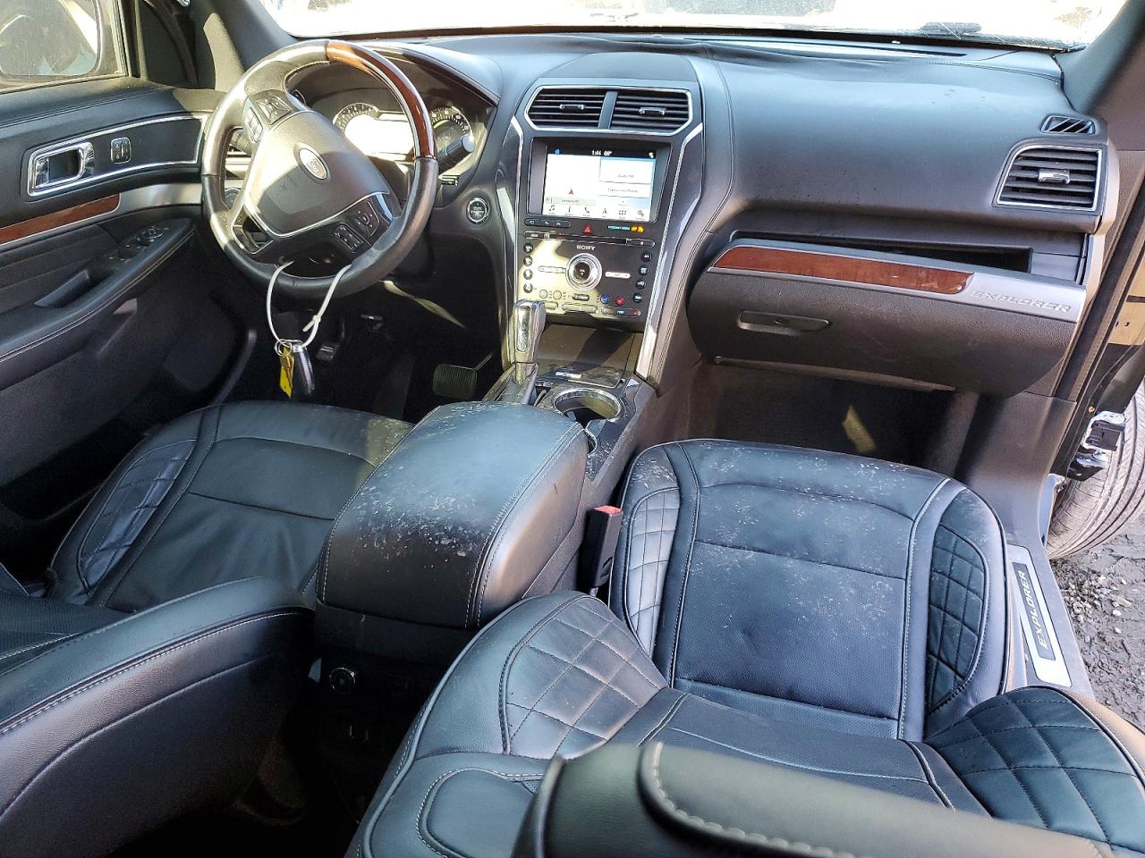 2018 FORD EXPLORER PLATINUM photo 8