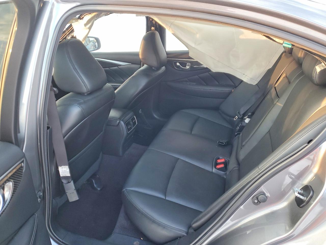 2018 INFINITI Q50 3.0T LUXE photo 19