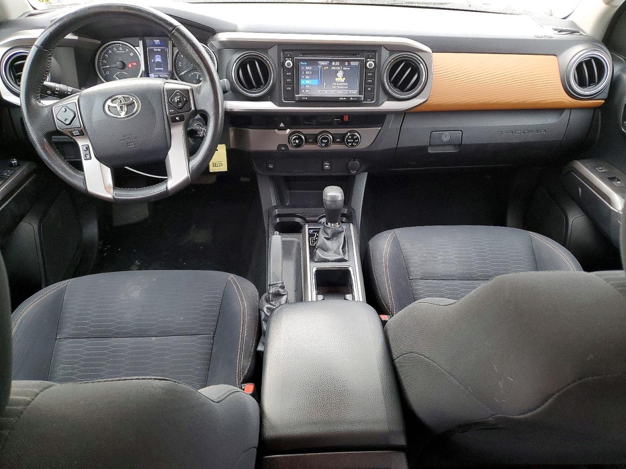 2017 TOYOTA TACOMA DOUBLE CAB photo 8