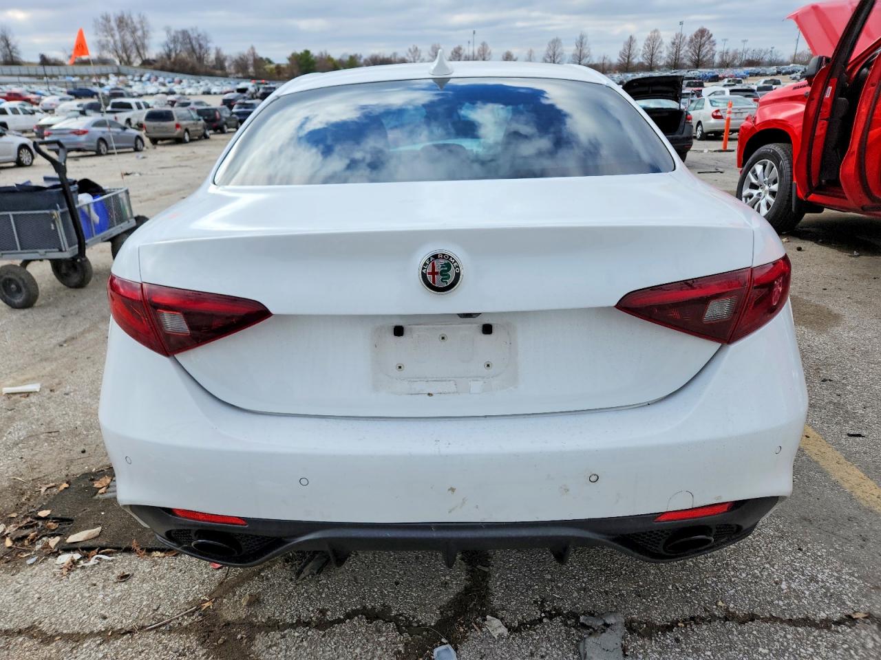 2019 ALFA ROMEO GIULIA photo 6