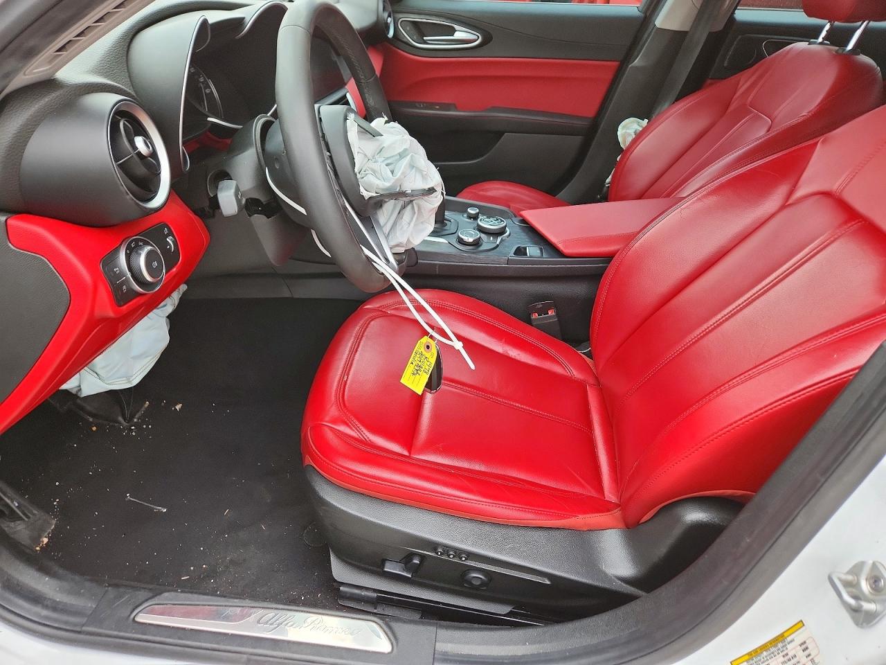 2019 ALFA ROMEO GIULIA photo 7