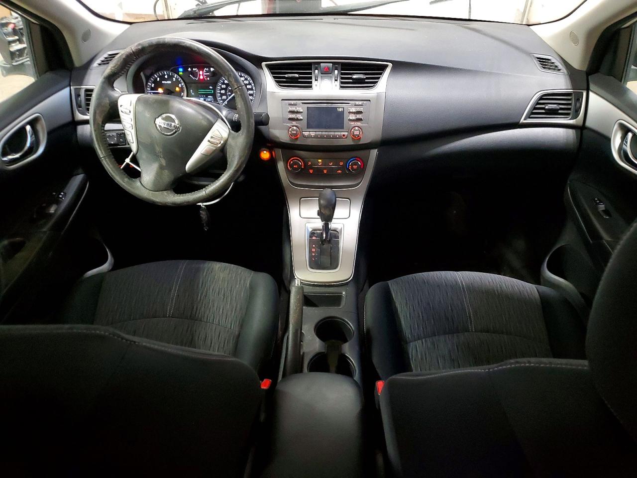 2014 NISSAN SENTRA S photo 8