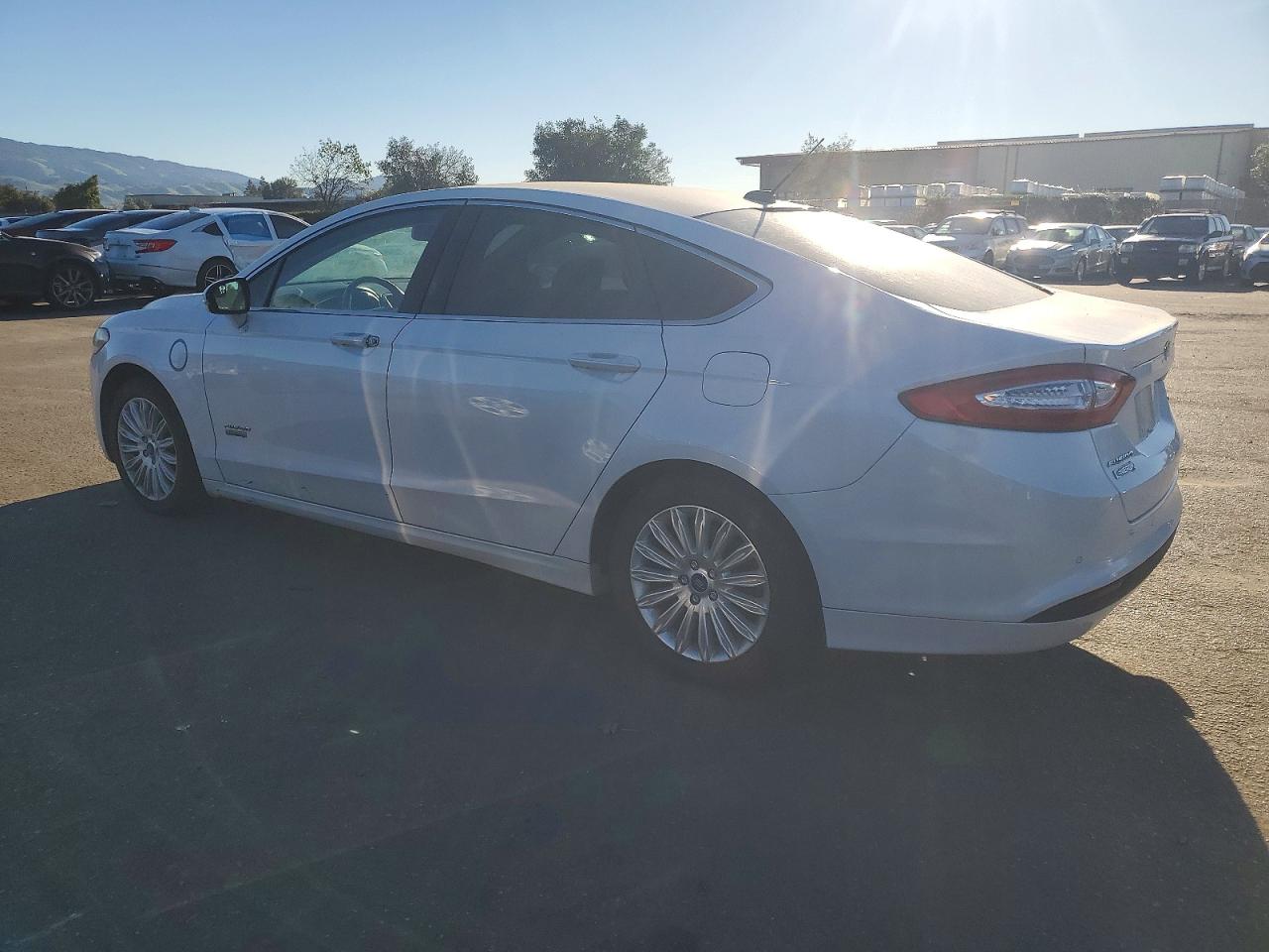 2014 FORD FUSION SE PHEV photo 2