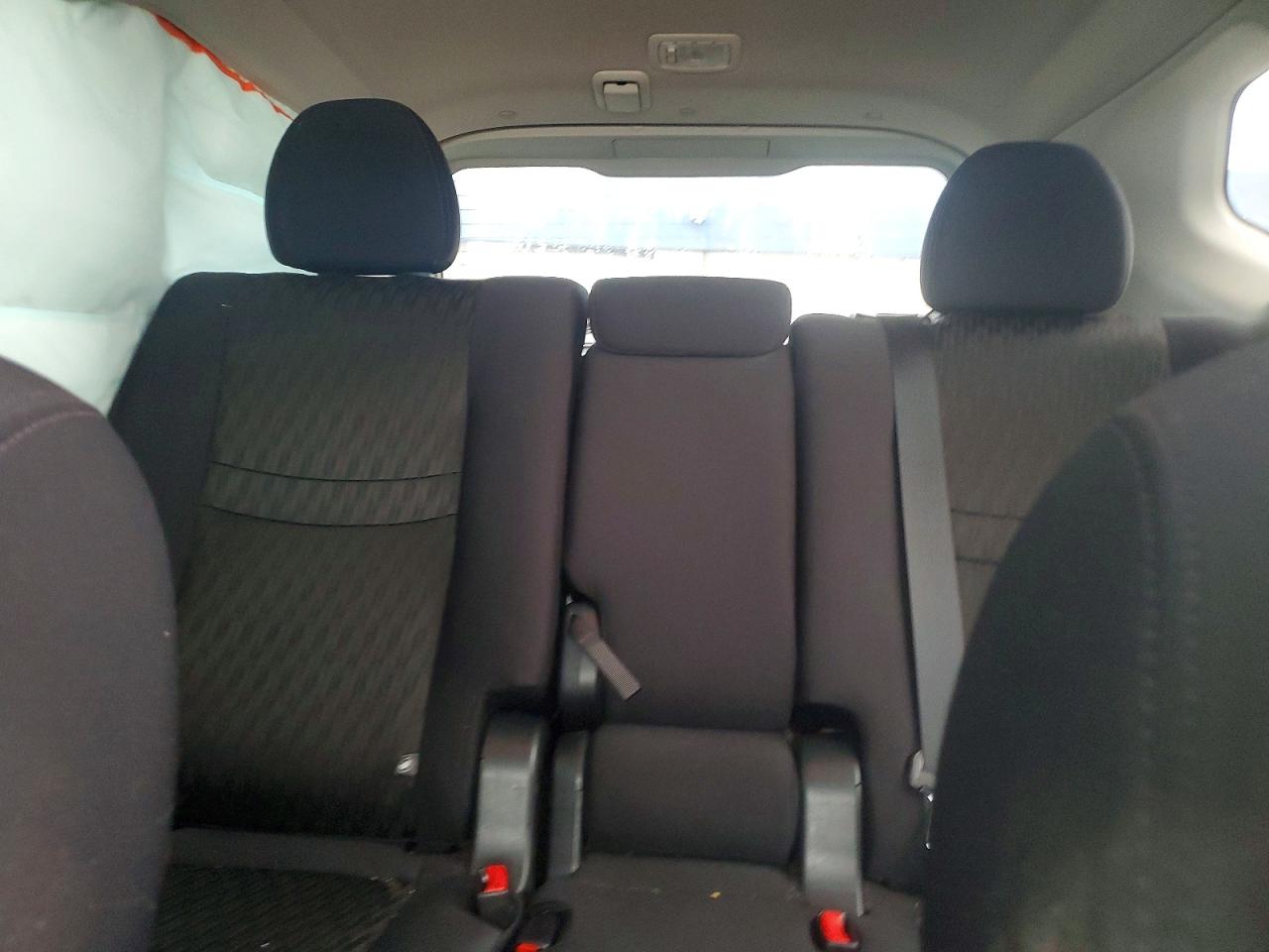 2019 NISSAN ROGUE S photo 10