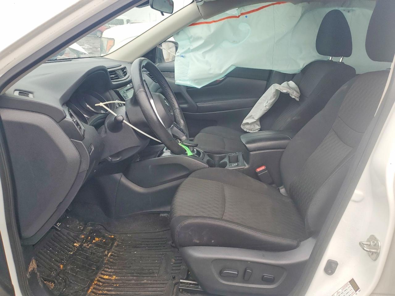 2019 NISSAN ROGUE S photo 7