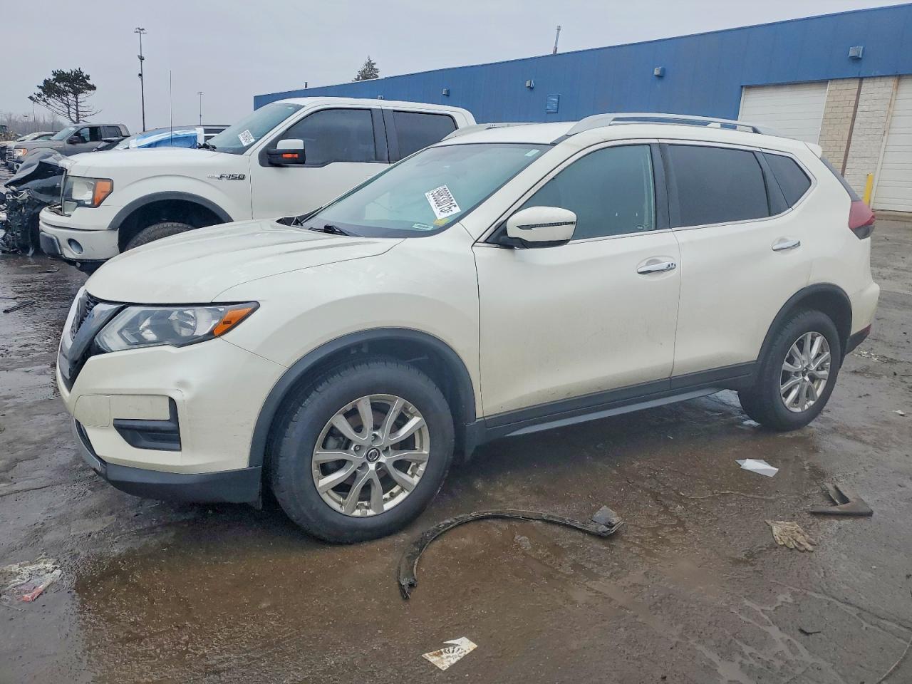 2019 NISSAN ROGUE