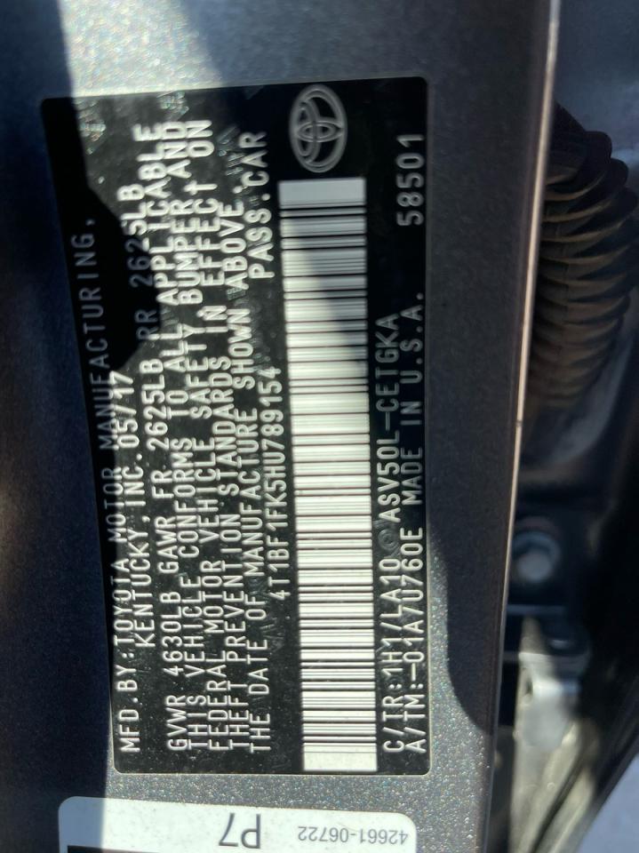 2017 TOYOTA CAMRY LE photo 10