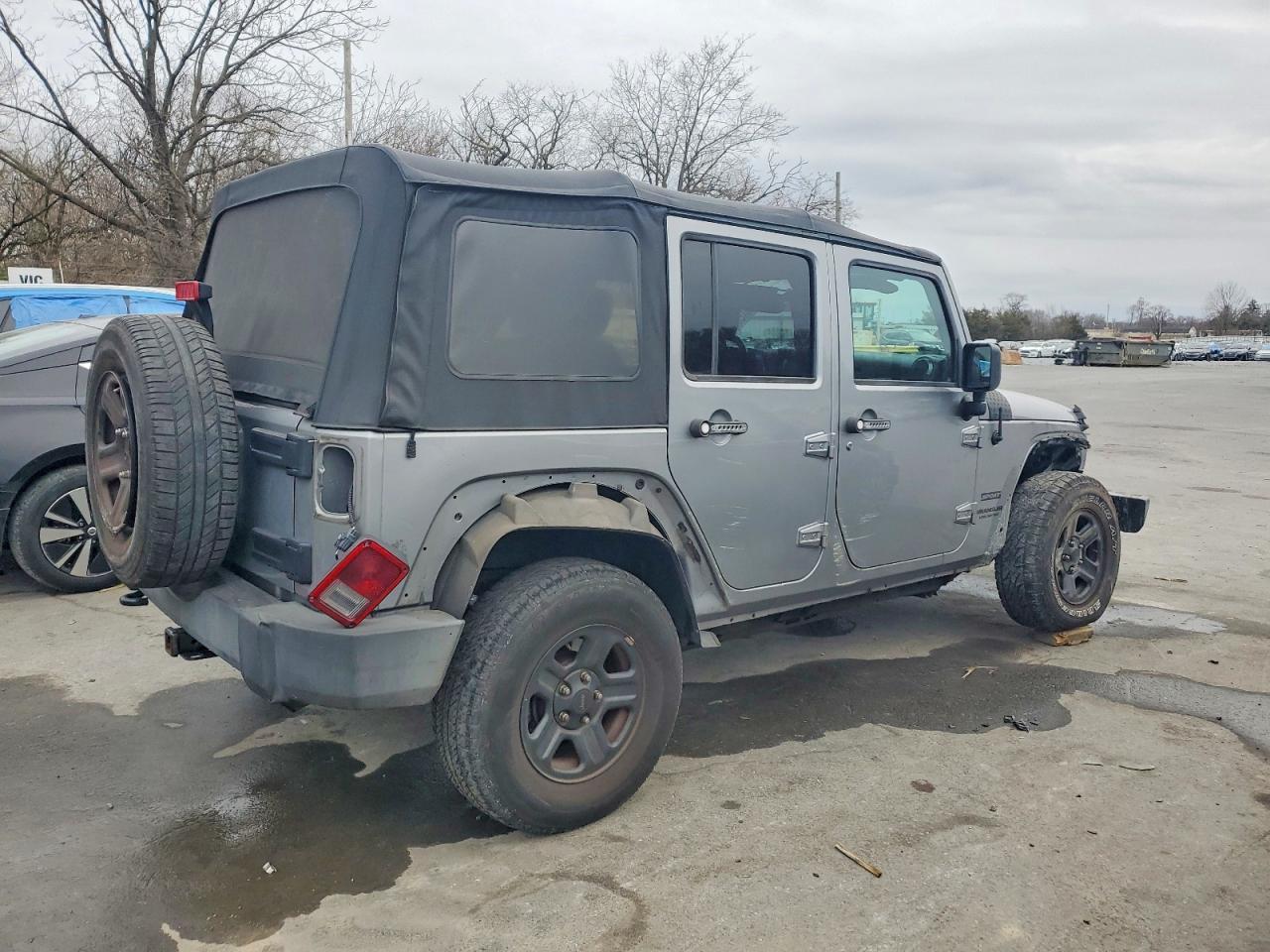 2016 JEEP WRANGLER UNLIMITED SPORT photo 3